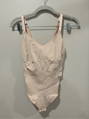 YITTY Light Beige Seamless Shaping Bodysuit